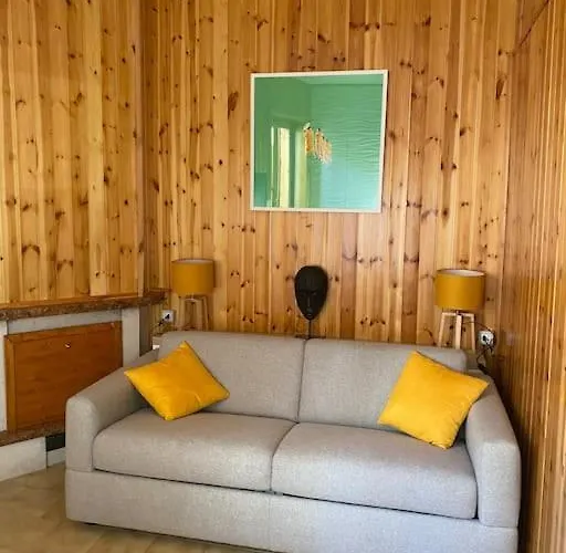 Via Roma 13, Tabia 22.